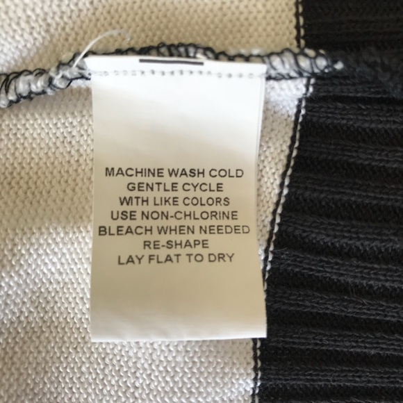 Black white striped check printed cardigan shawl collar waterfall Sz S - Picture 5 of 6